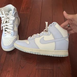 Nike dunk high in football grey